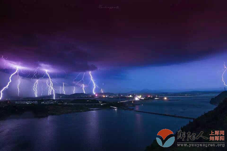 7.30雷阵雨.jpg